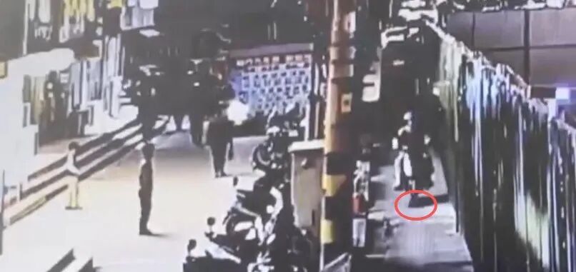 熊孩子路边踢球酿祸！法院判家长赔偿3.5万元！
