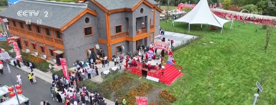 特色文旅IP“美食宴”带火县域秋日经济 全季候、多元化体验激活消费新活力 特色文旅IP“美食宴”带火县域秋日经济 全季候、多元化体验激活消费新活力