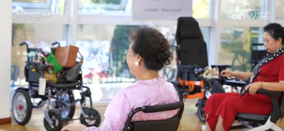 银发经济开辟增量市场活力迸发 多样化“适老”变身助力银发族打开新生活