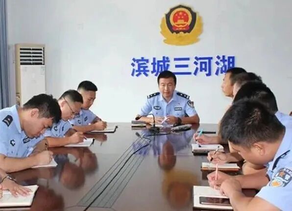 老白，来生还是兄弟！
