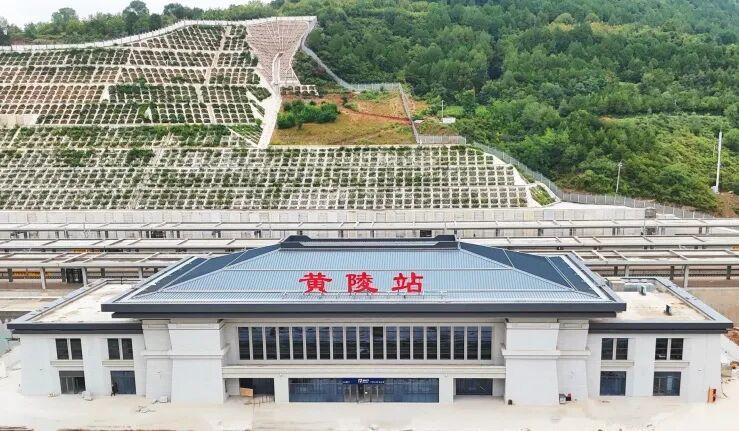 好消息！8座新高铁站，亮相！