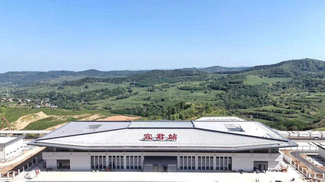 好消息！8座新高铁站，亮相！
