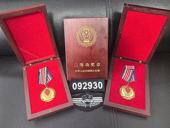 老白，来生还是兄弟！
