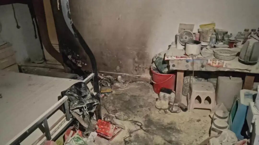 退伍回到家仅4个小时，他救下整栋楼……