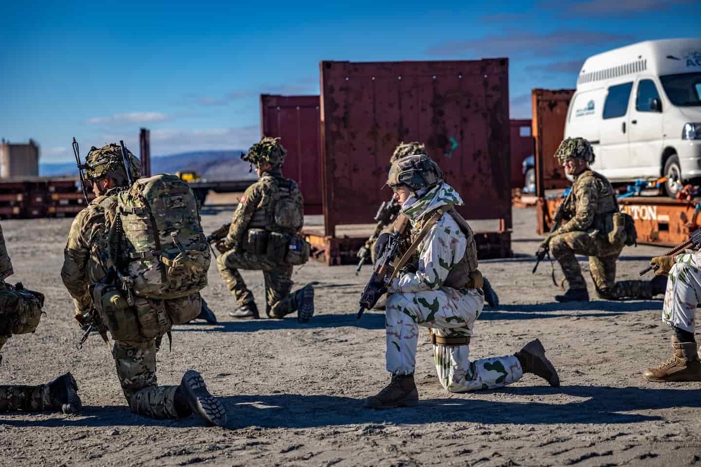 “北极之光”军事演习在格陵兰岛举行