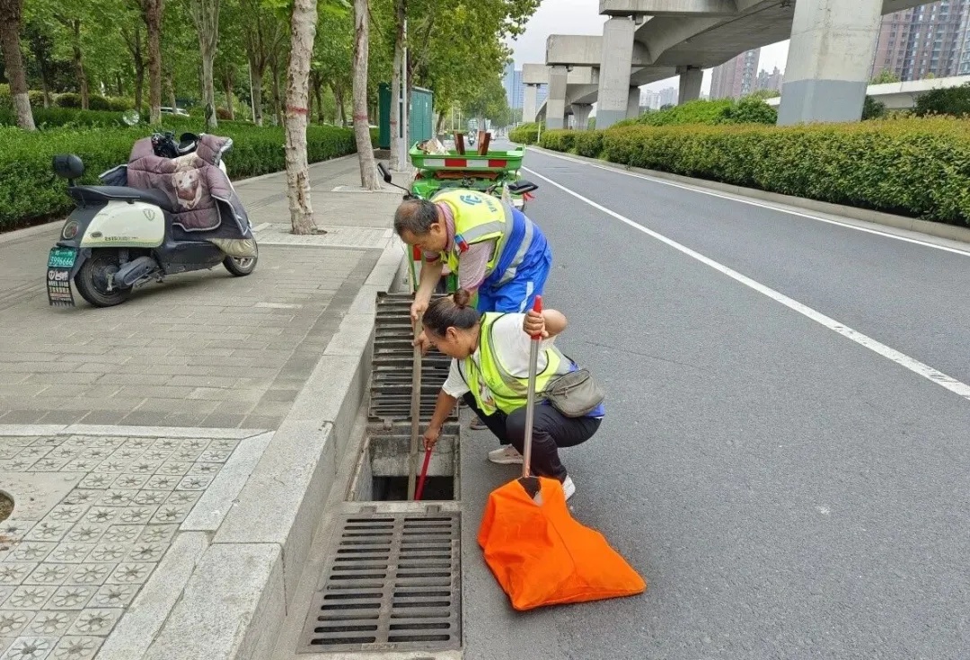 预警生成中！雷阵雨、雷暴大风都在路上……郑州城管发布提醒！