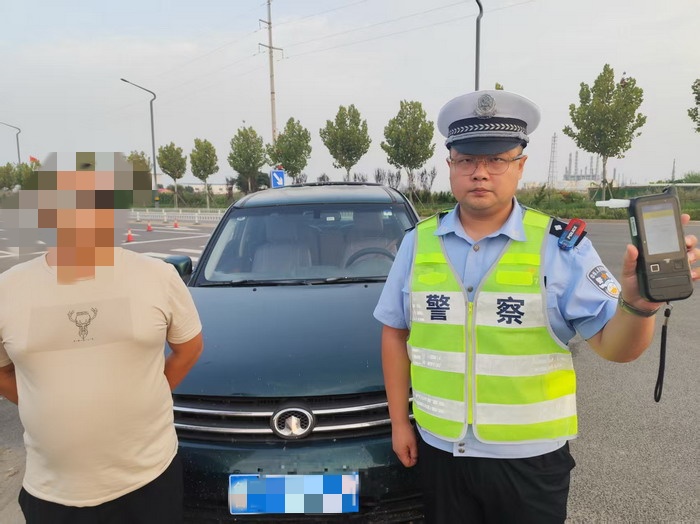 “这个点没交警”?男子凌晨五点酒驾被查! “这个点没交警”?男子凌晨五点酒驾被查!