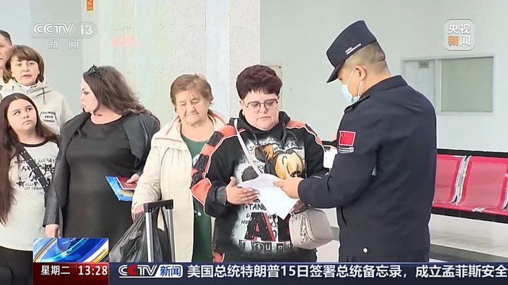 中俄免签生效首日 俄罗斯游客的最爱目的地有哪些？