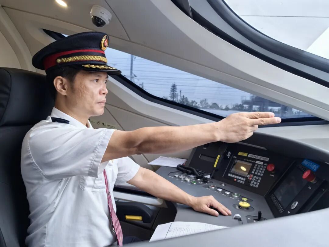 新线即将开通！新站房、首发阵容亮相！