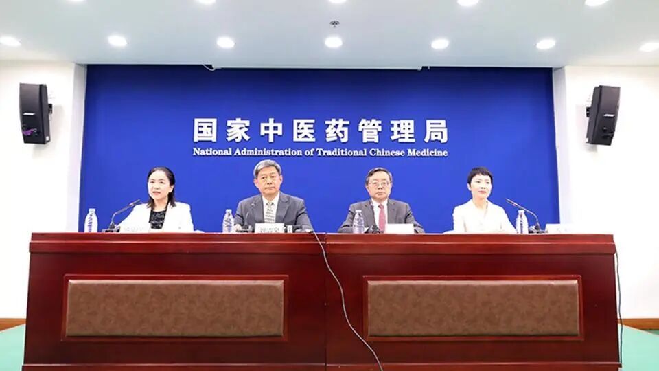 秋季如何防脱发？哪些食物适合秋季食用？听听专家怎么说