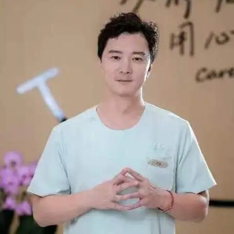 警惕！超8成人确诊已到晚期！！！医生紧急提醒：40岁后这项检查必须提上日程→