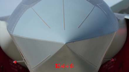 先睹为快！歼20首次静态展示独家大图 各个角度都超帅