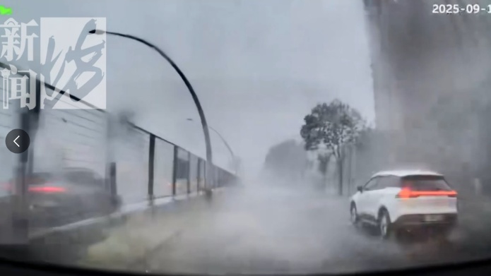 上海今天太魔幻！台风有消息了！有人被冰雹砸了脸？风雨中闪现帅气小哥