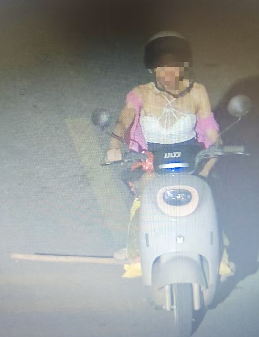 余某某（男，35岁）深夜穿女装偷菜380斤，非法获利被刑拘！江西抚州警方通报