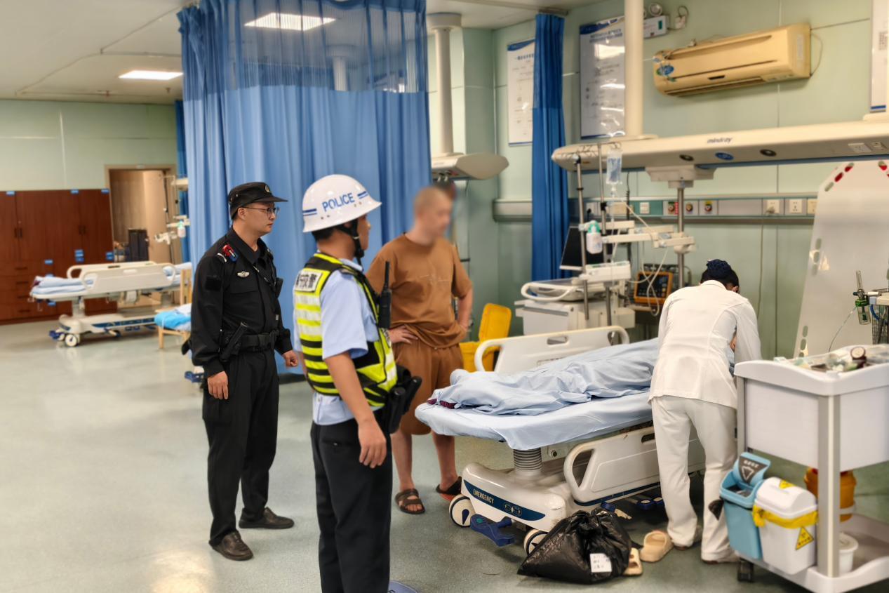 浙江海宁“栗子哥哥”上课路上救了个人！