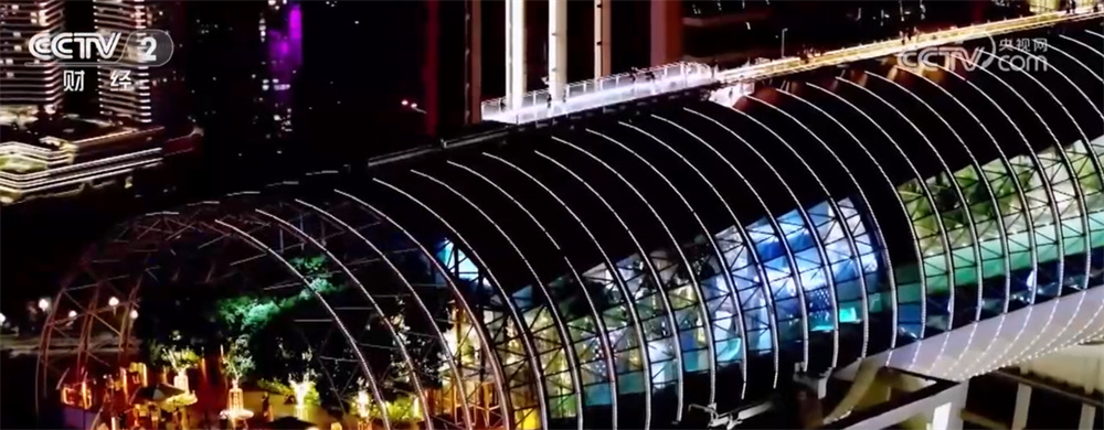 多项特色活动迎接“双节” 假日文旅市场亮点纷呈