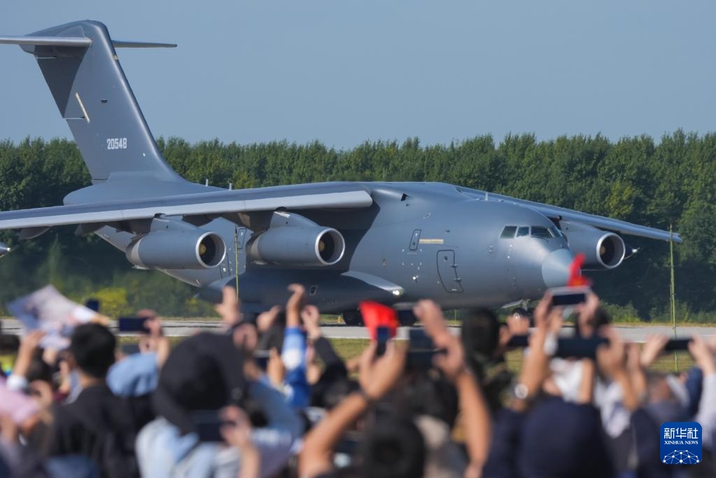 新华全媒+丨2025年空军航空开放活动和长春航空展开幕