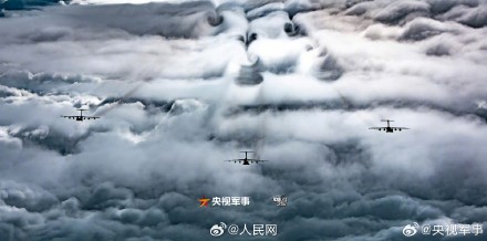 帅！空对空视角看中国战机