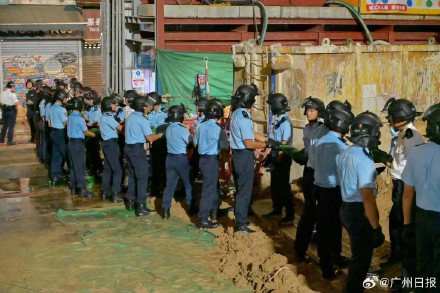 香港炸弹将原地拆除，预计今日下午完成烧毁炸药程序