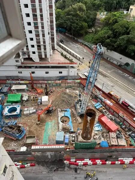香港警方：炸弹成功拆除 正安排居民返家