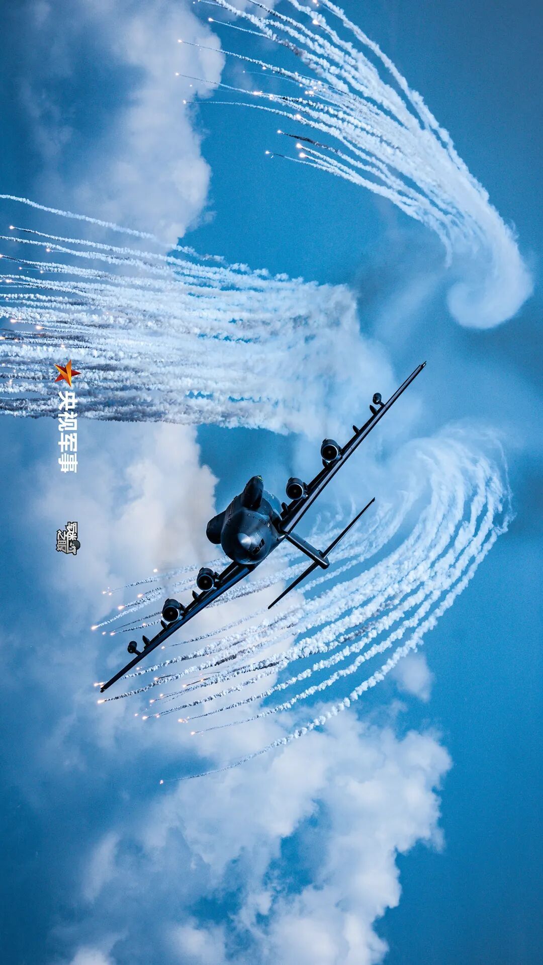 空中怼脸拍战机！震撼+1+1+1+……