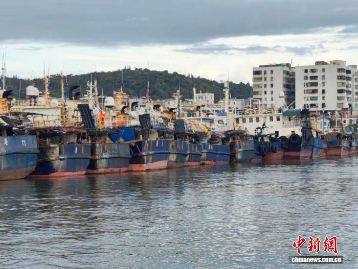 超强台风“桦加沙”或趋向广东 全省做好巨灾防御准备