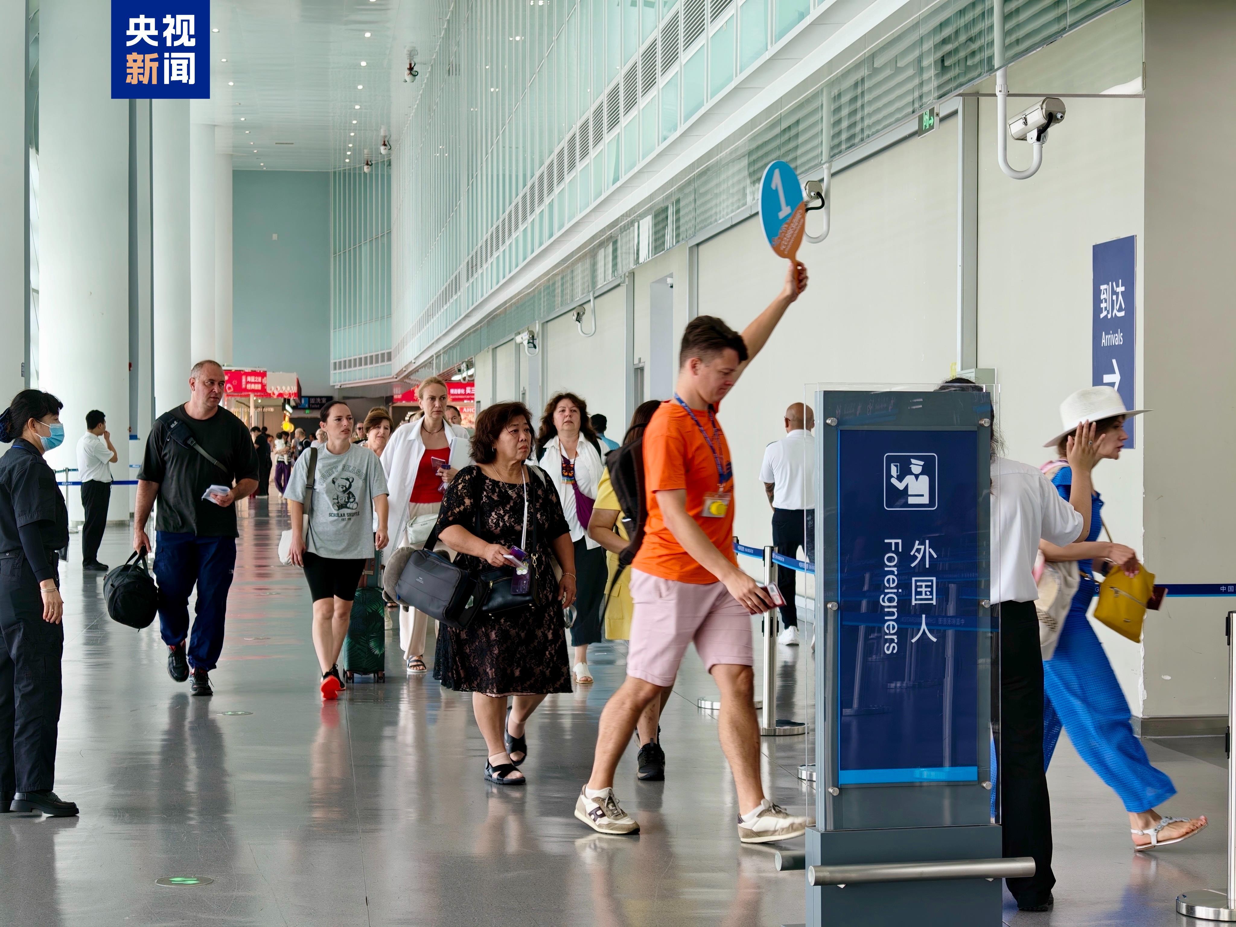 对俄罗斯试行单方面免签一周 上海邮轮口岸有哪些新情况？