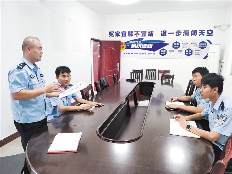 八旬老人遭电信诈骗，海南白沙警方辗转4省行程数千公里追查