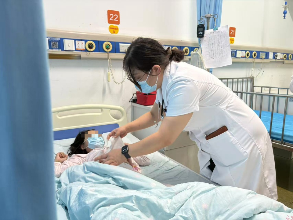 一次感冒让13岁少女确诊尿毒症：慢性肾病起病隐匿，专家呼吁重视规律体检