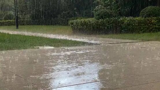 中雨、大雨、暴雨!辽宁本轮降雨时间就在…… 中雨、大雨、暴雨!辽宁本轮降雨时间就在……