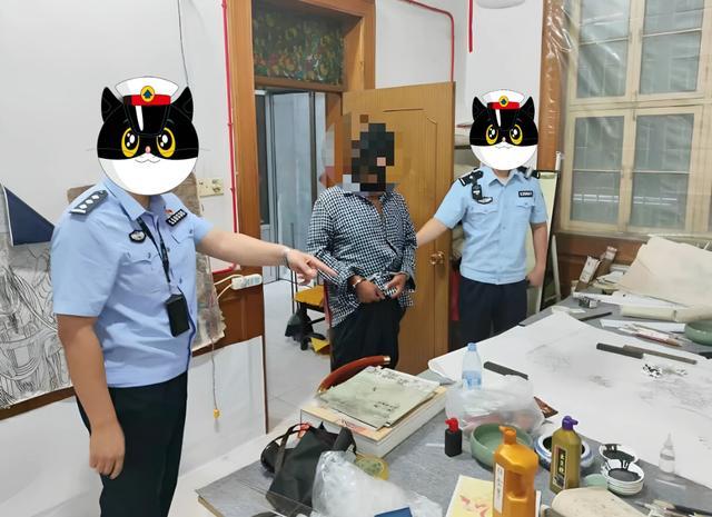大白天入室盗窃？抓了！