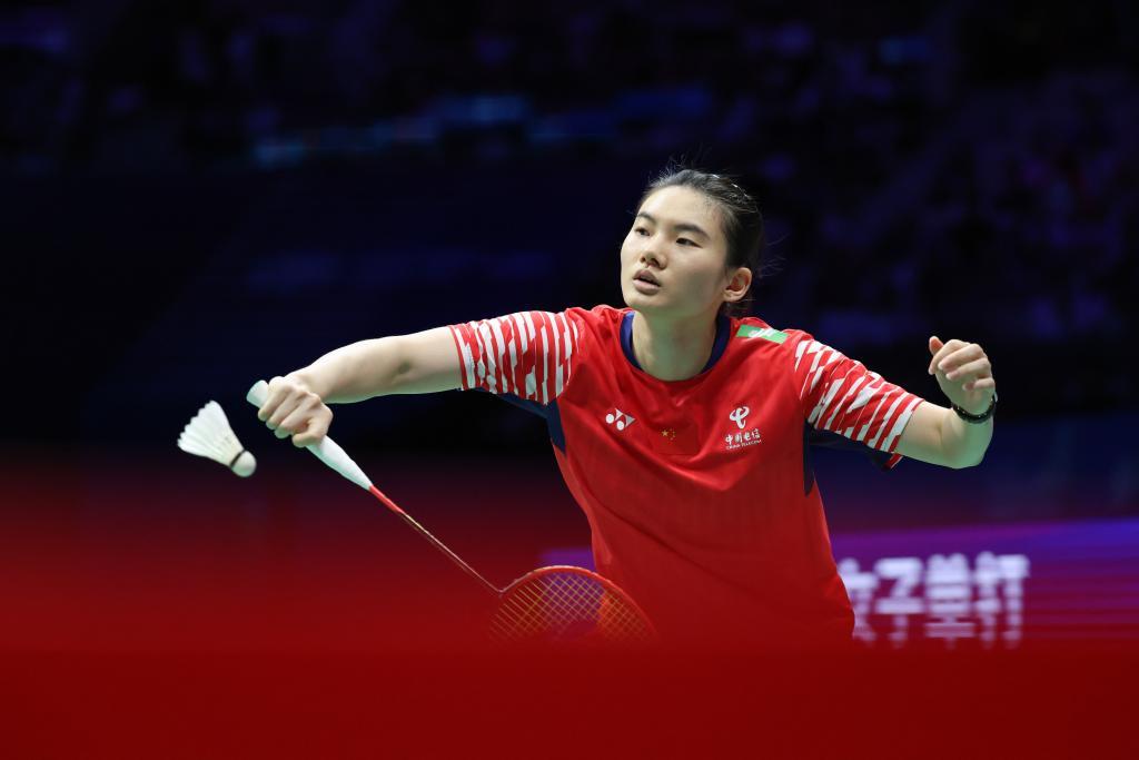 中国羽毛球大师赛:国羽斩获男单、女双冠军 中国羽毛球大师赛:国羽斩获男单、女双冠军