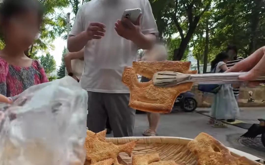 “东风-5C烧饼”，有没有萌到你？