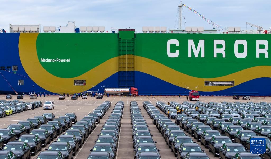 天津港首次实现滚装船绿色甲醇岸基加注