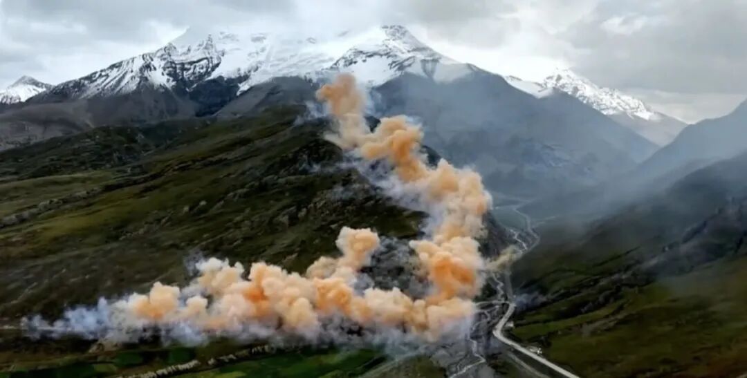 蔡国强“大闹天宫”感言曝光,始祖鸟母公司股价大跌! 蔡国强“大闹天宫”感言曝光,始祖鸟母公司股价大跌!