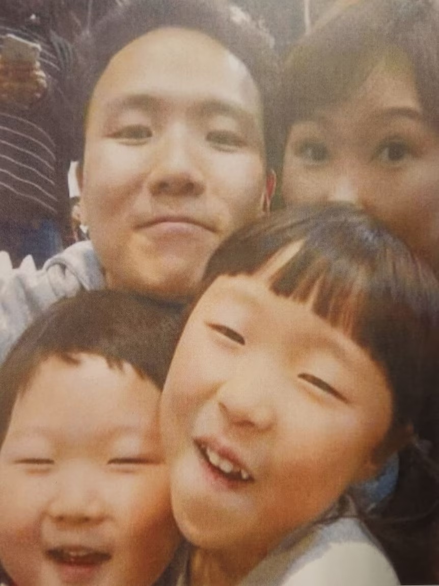 韩裔女子杀女藏行李箱被判有罪，辩称抑郁误杀，陪审团不信
