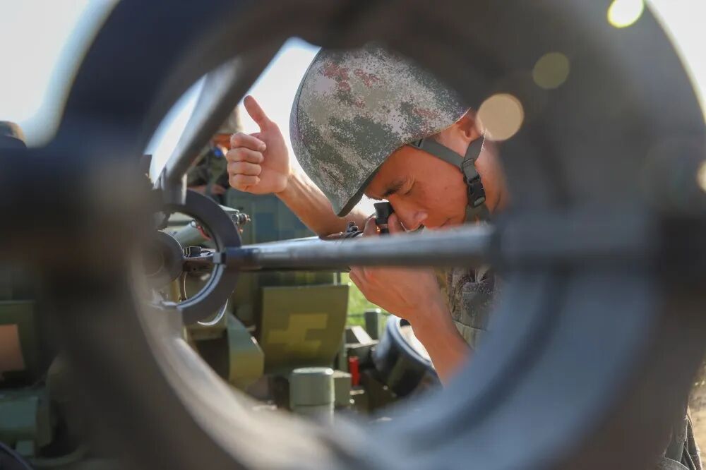 防空兵，开火！