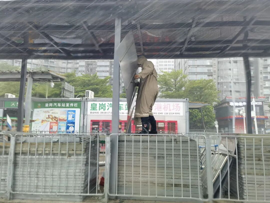 “桦加沙” 掠过深圳近海！记者直击防汛抗台第一线