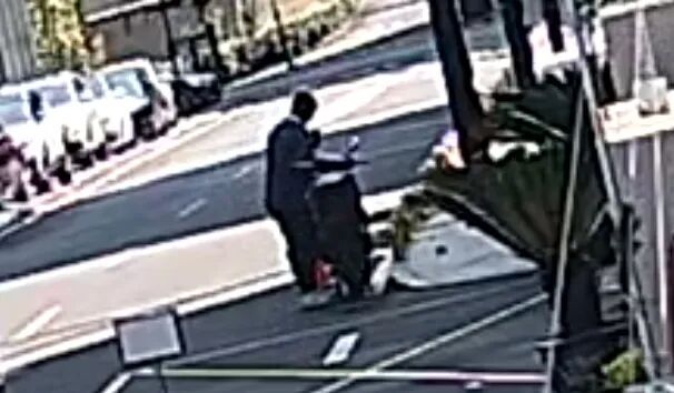 10元的外卖被偷,杭州小哥报警!民警一查嫌疑人,大家都傻眼了…… 10元的外卖被偷,杭州小哥报警!民警一查嫌疑人,大家都傻眼了……