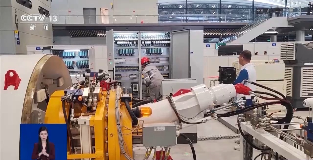 全国技能大赛闭幕 技能人才打擂台比什么？“新”在哪儿？