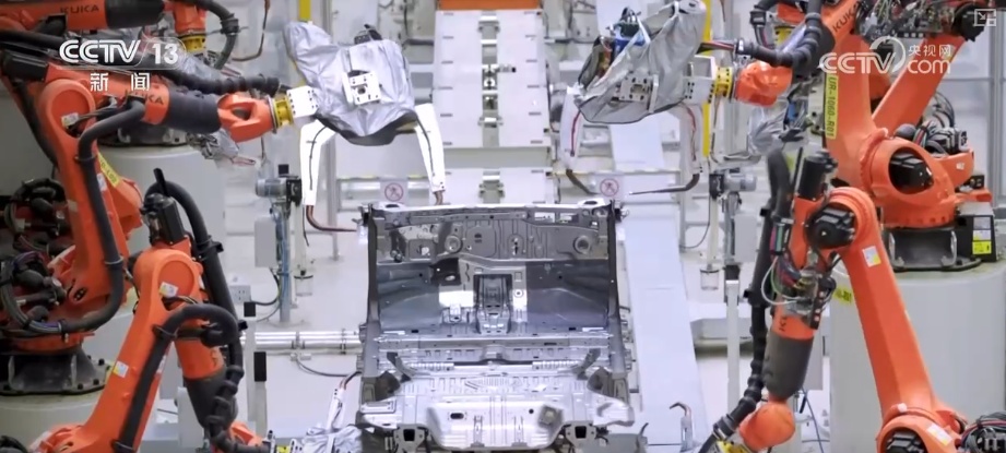 28%、11.54亿户、52条……蓄力赋能！“数”看经济发展提“智”向“新”底气足