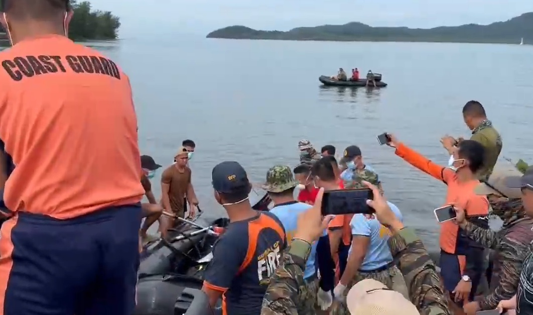 超强台风“桦加沙”袭击菲律宾，一渔船躲避时倾覆，致7人死亡