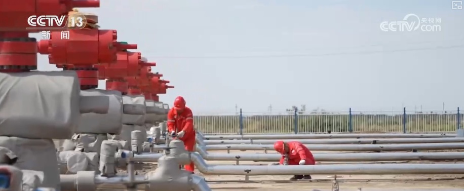 经济“硬支撑”更稳！多个大国工程智慧与实力兼具 新突破、新纪录成亮点