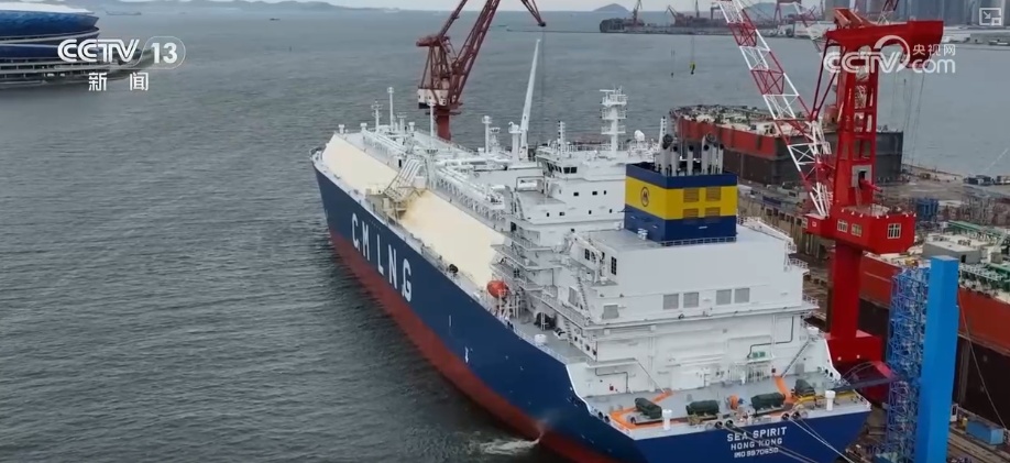 批量接单、批量建造，领先！高附加值船舶建造领域再添中国力量