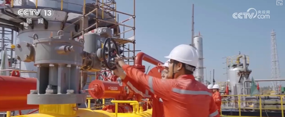 经济“硬支撑”更稳！多个大国工程智慧与实力兼具 新突破、新纪录成亮点