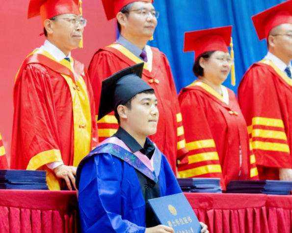 梁靖崑拟入职北京电影学院