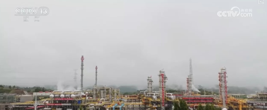 经济“硬支撑”更稳！多个大国工程智慧与实力兼具 新突破、新纪录成亮点