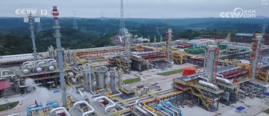 经济“硬支撑”更稳！多个大国工程智慧与实力兼具 新突破、新纪录成亮点