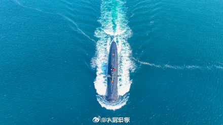 转存收藏！潜艇训练硬核大片