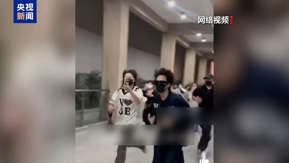 “饭圈”乱象，谁是幕后推手？该怎么整治？